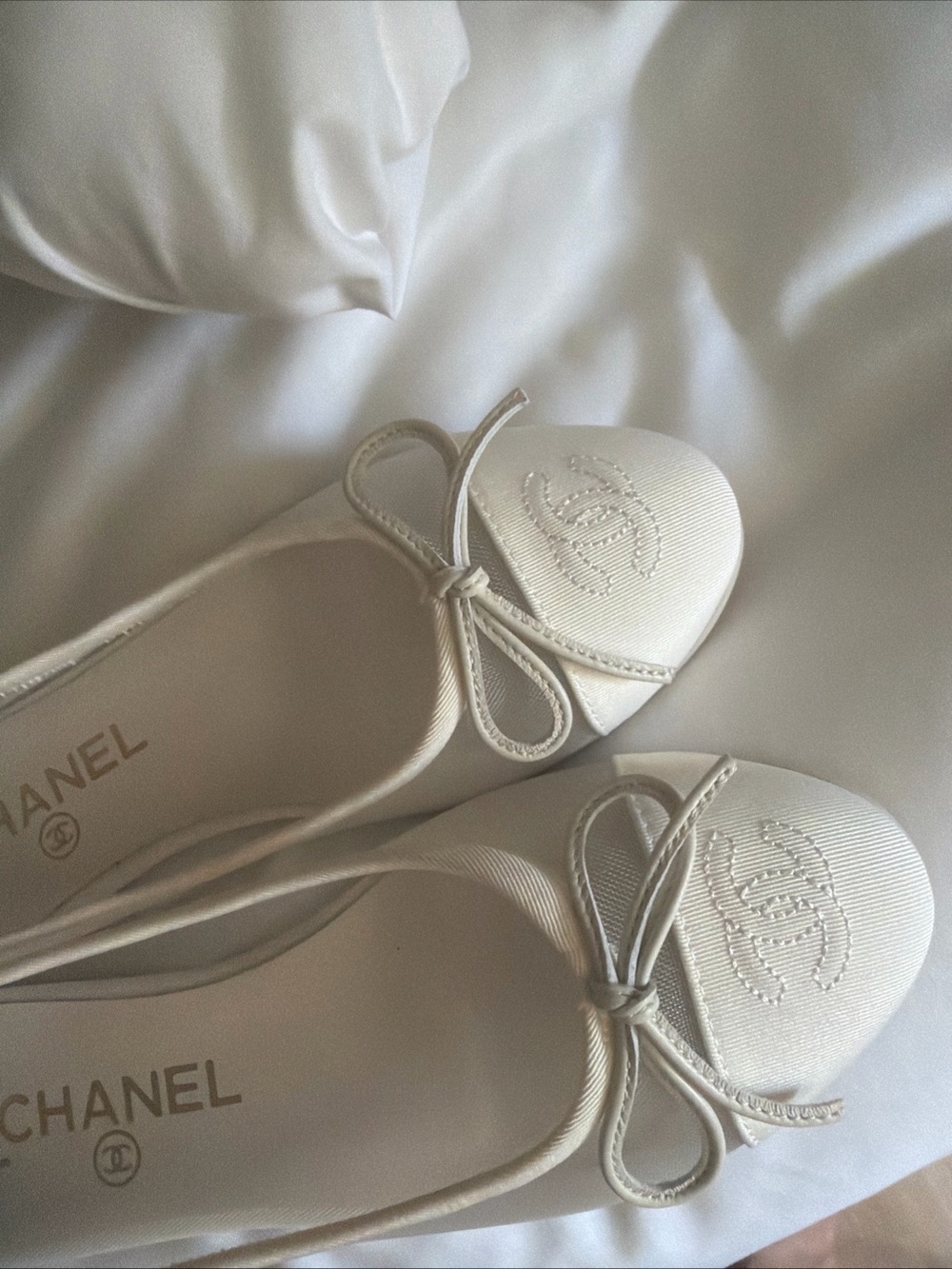 Mesh ballet flats